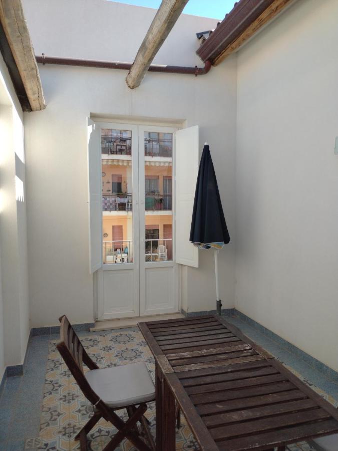 La Reggia Apartments Milazzo Dış mekan fotoğraf